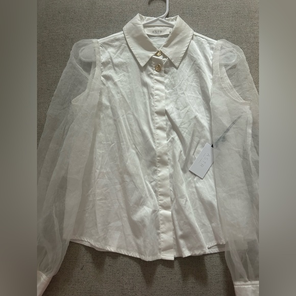 ASTR the label White Sheer Sleeve Blouse - Picture 3 of 6